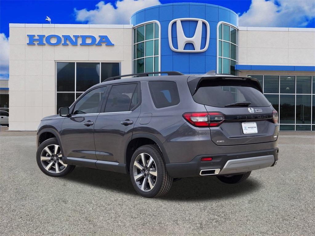 new 2025 Honda Pilot car, priced at $50,278