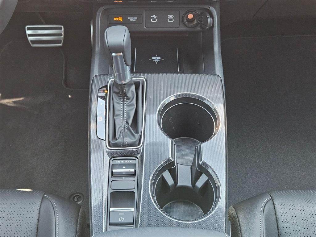 new 2025 Honda Civic Hybrid car, priced at $32,779