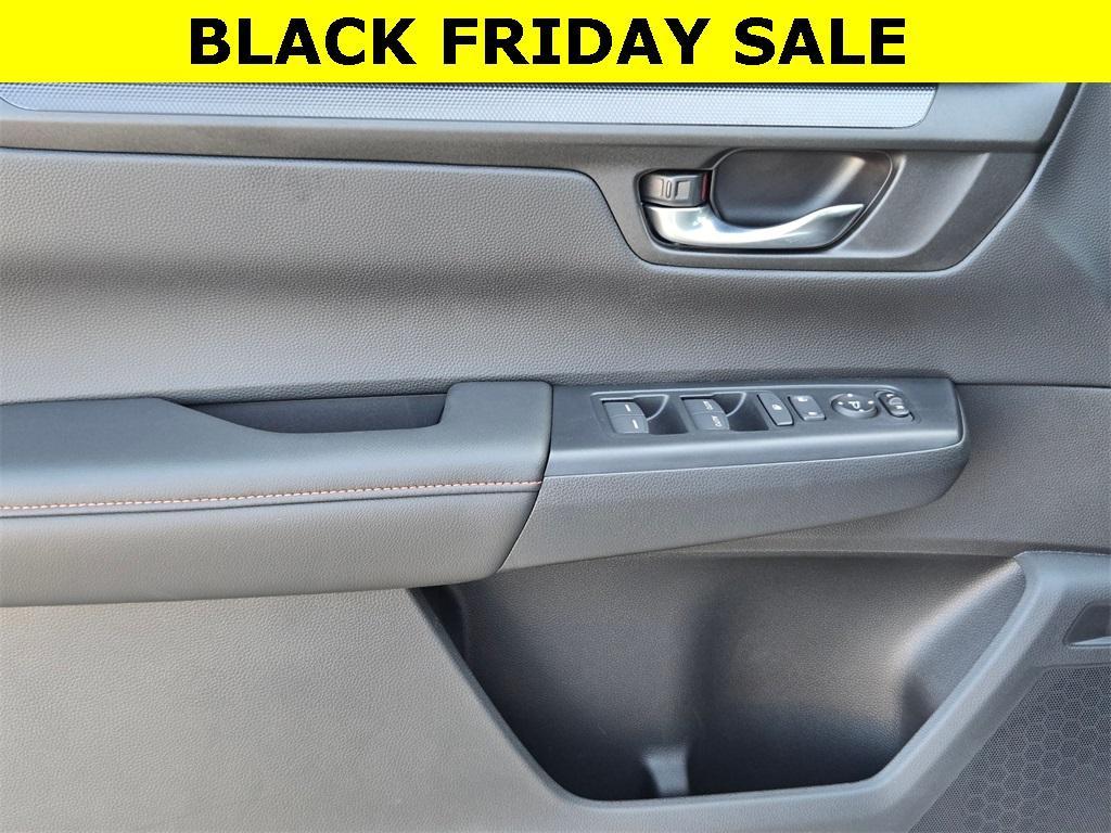 new 2026 Honda CR-V Hybrid car, priced at $35,938