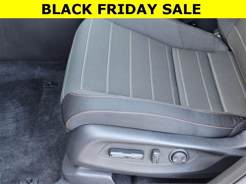 new 2026 Honda CR-V Hybrid car, priced at $35,938