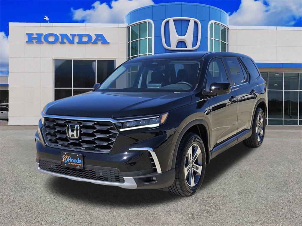 new 2025 Honda Pilot car, priced at $43,026