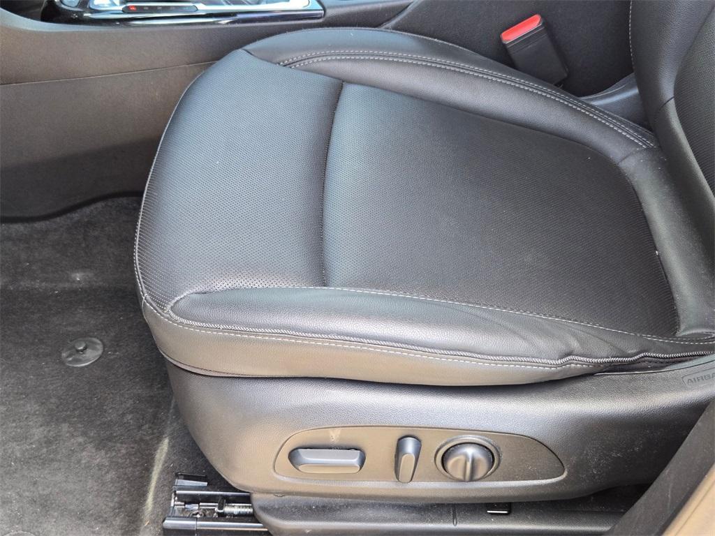 used 2024 Buick Encore GX car, priced at $21,750