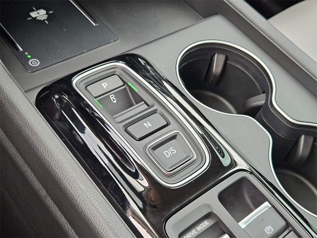 new 2025 Honda Pilot car, priced at $43,662