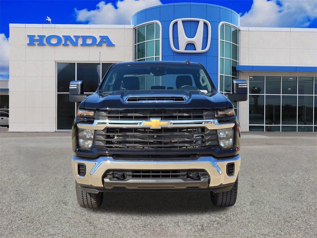 used 2024 Chevrolet Silverado 2500 car, priced at $58,991