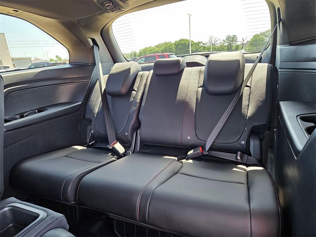 new 2025 Honda Odyssey car, priced at $42,659
