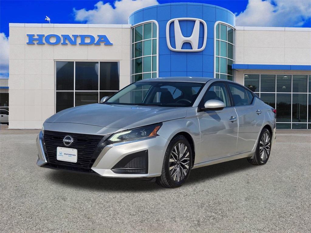 used 2023 Nissan Altima car, priced at $19,750