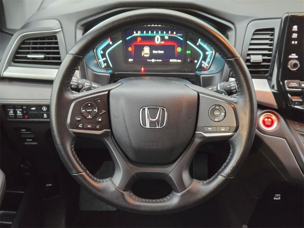 used 2024 Honda Odyssey car, priced at $32,889