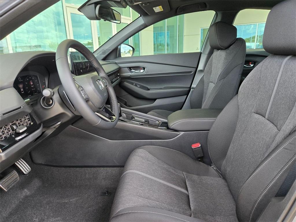 new 2025 Honda Accord Hybrid car, priced at $33,801