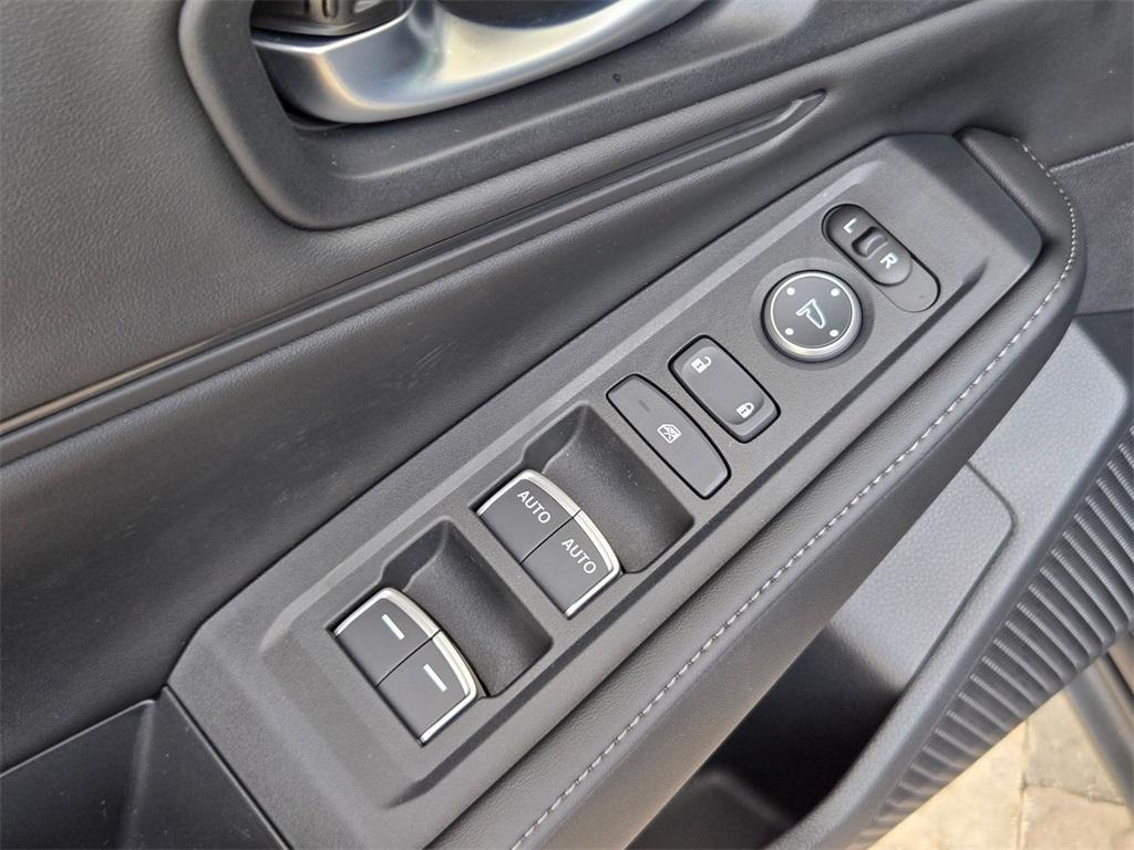 new 2025 Honda Accord Hybrid car, priced at $33,801