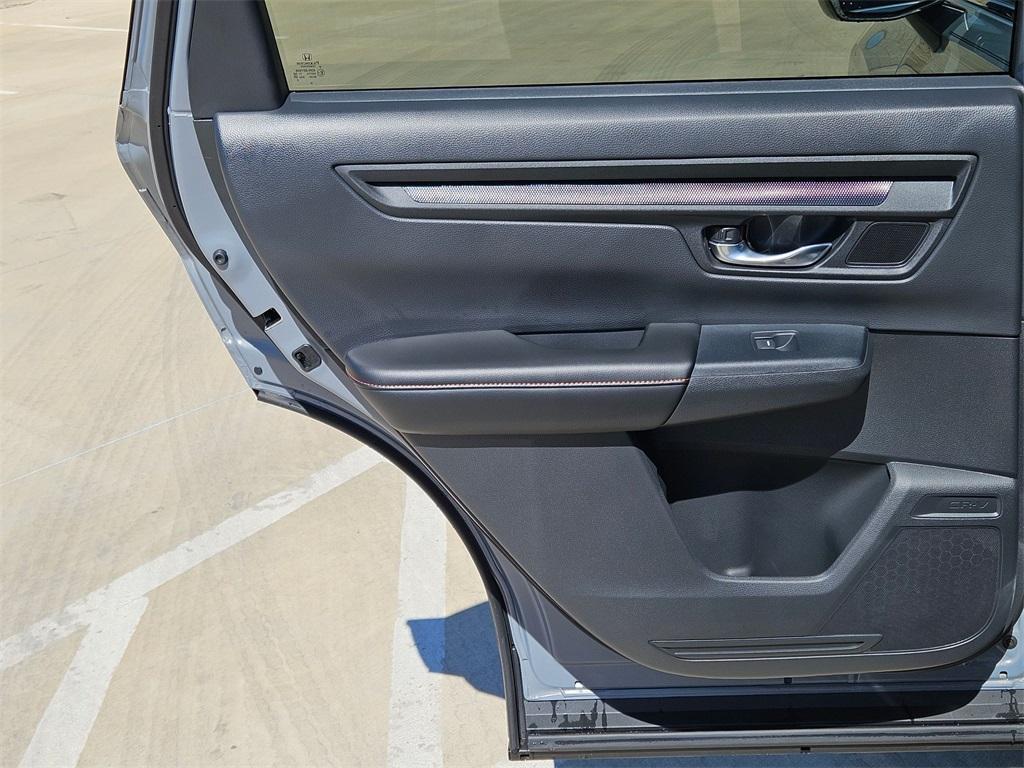 new 2025 Honda CR-V Hybrid car, priced at $37,475