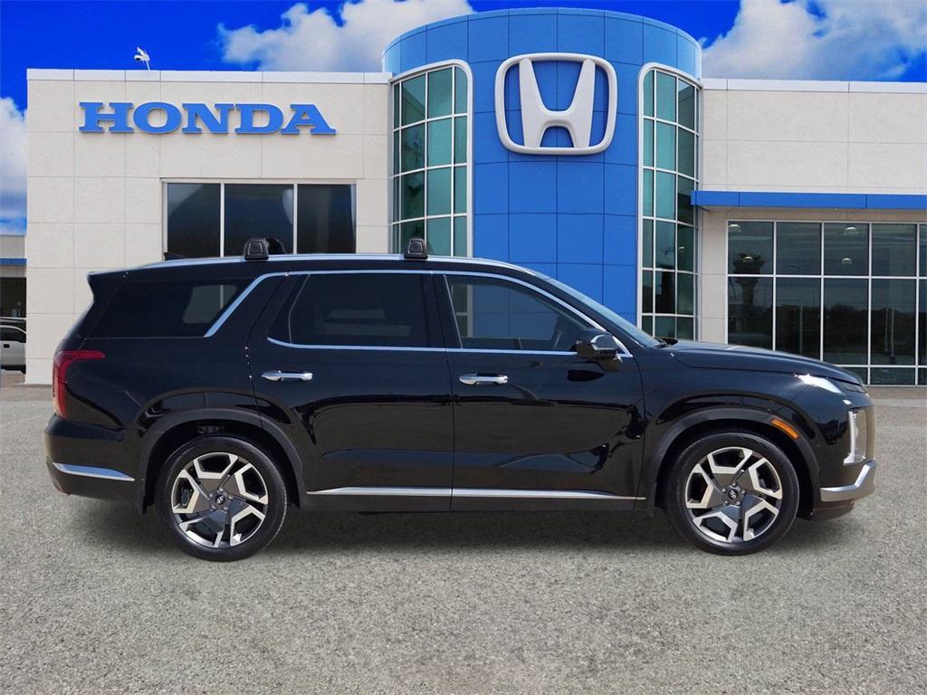 used 2024 Hyundai Palisade car, priced at $40,000