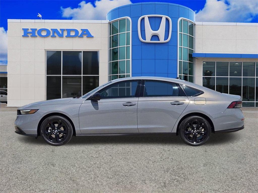 new 2025 Honda Accord car, priced at $30,806