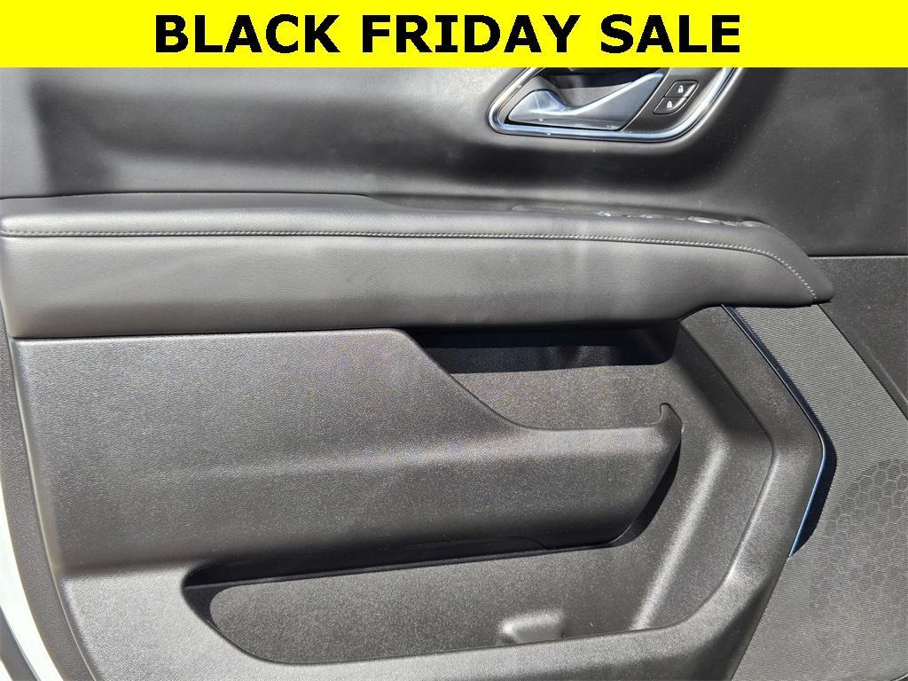 used 2023 Chevrolet Suburban car, priced at $39,982