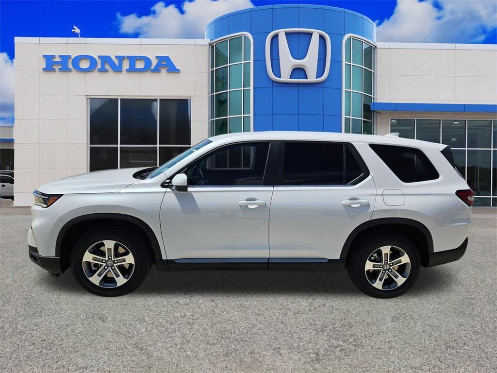 new 2025 Honda Pilot car, priced at $44,751