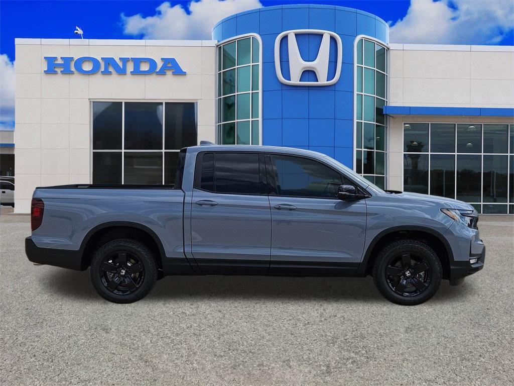 new 2025 Honda Ridgeline car, priced at $43,394