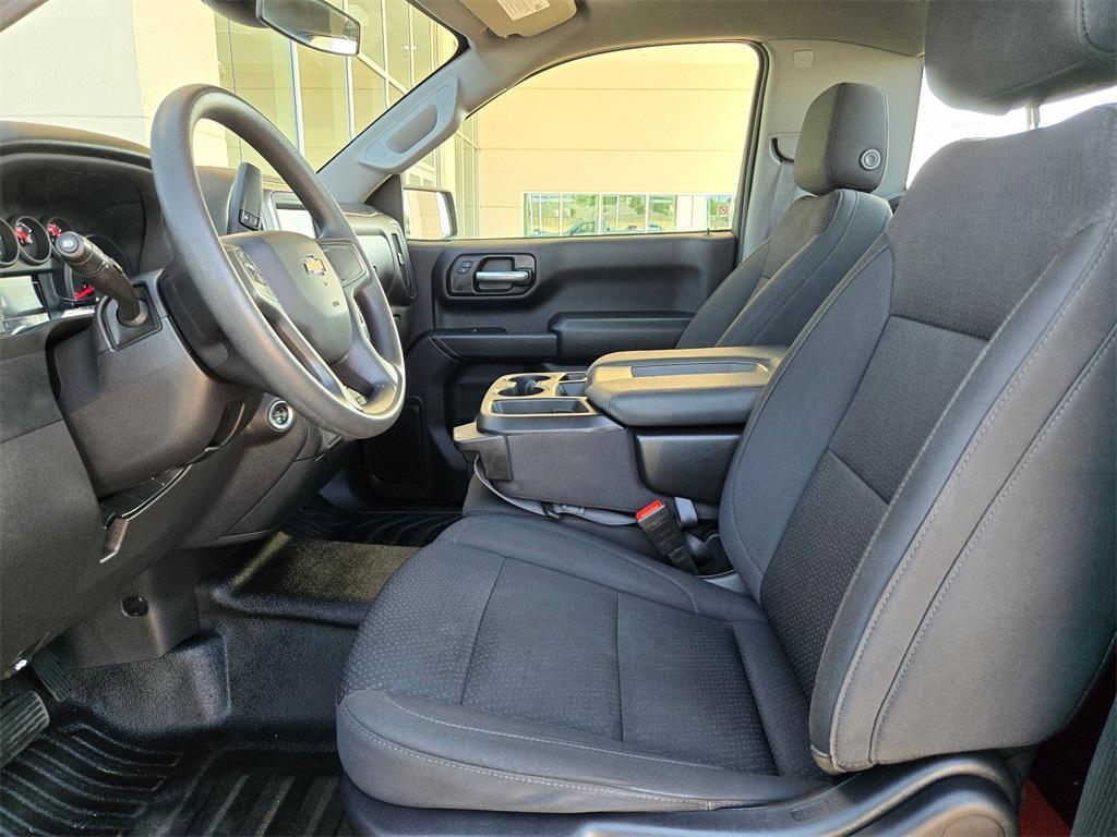 used 2024 Chevrolet Silverado 1500 car, priced at $27,957