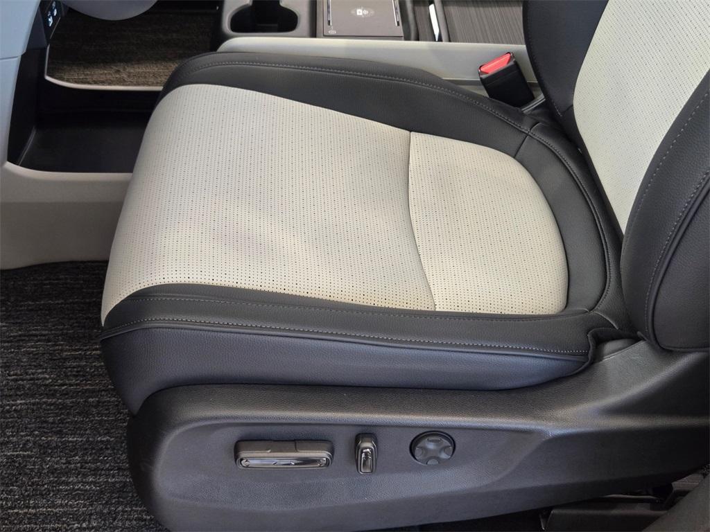 new 2026 Honda Odyssey car, priced at $53,645
