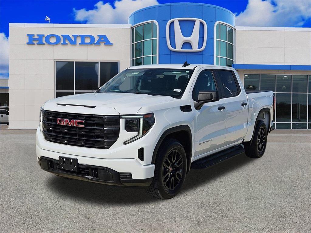 used 2023 GMC Sierra 1500 car, priced at $32,250