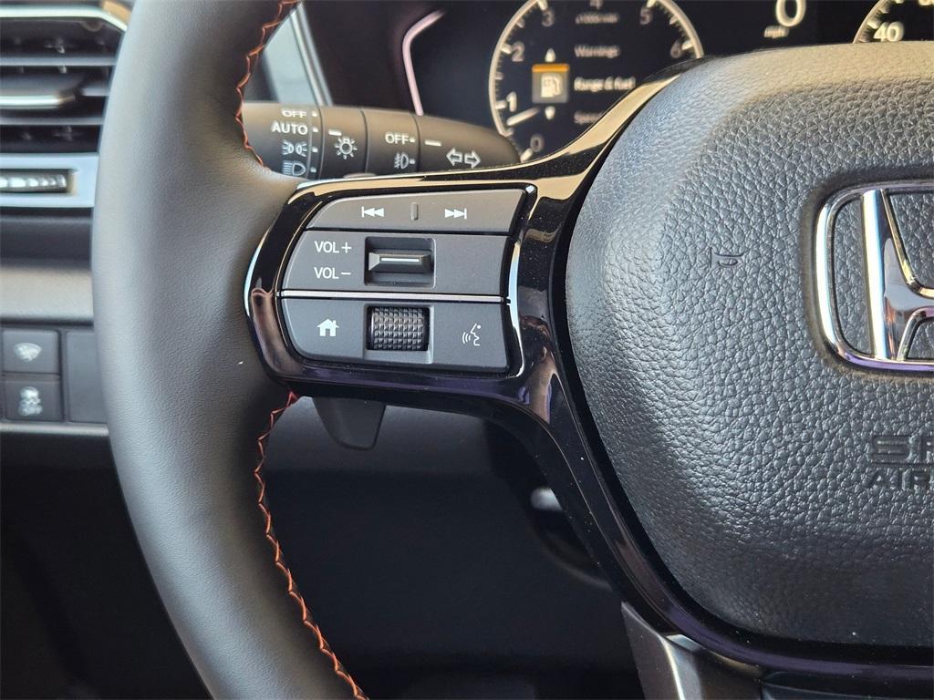 new 2025 Honda Pilot car, priced at $51,350