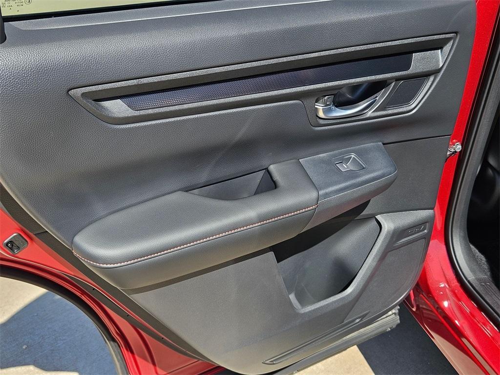 new 2025 Honda CR-V Hybrid car, priced at $37,475