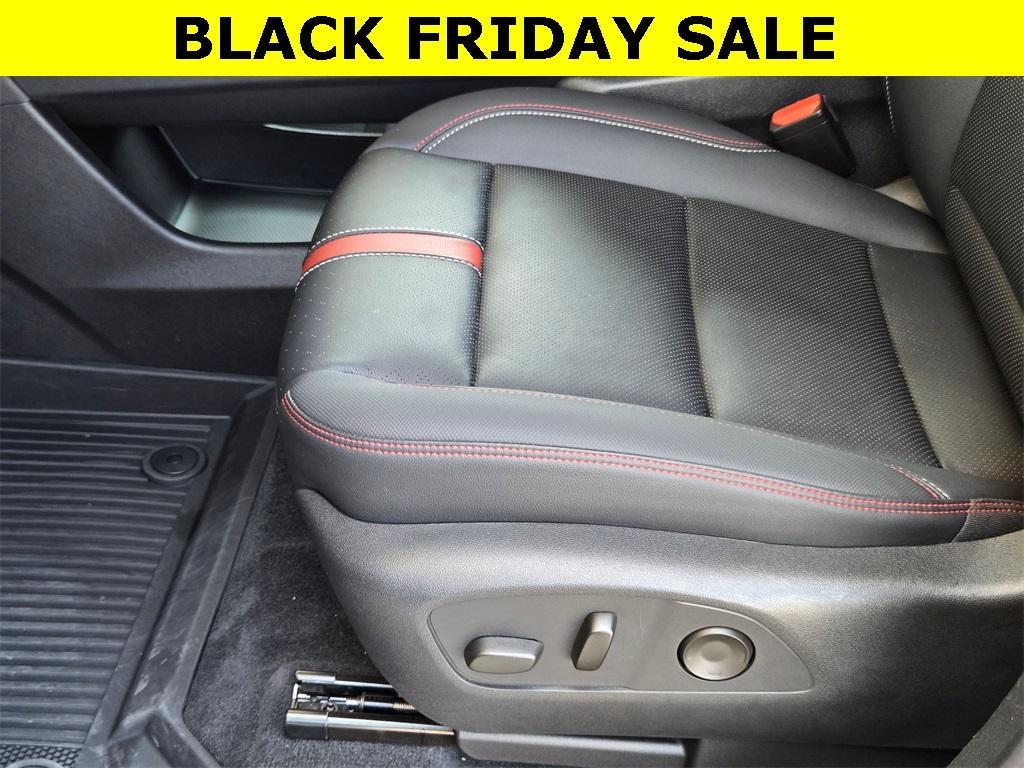 used 2024 Chevrolet Traverse car, priced at $51,762