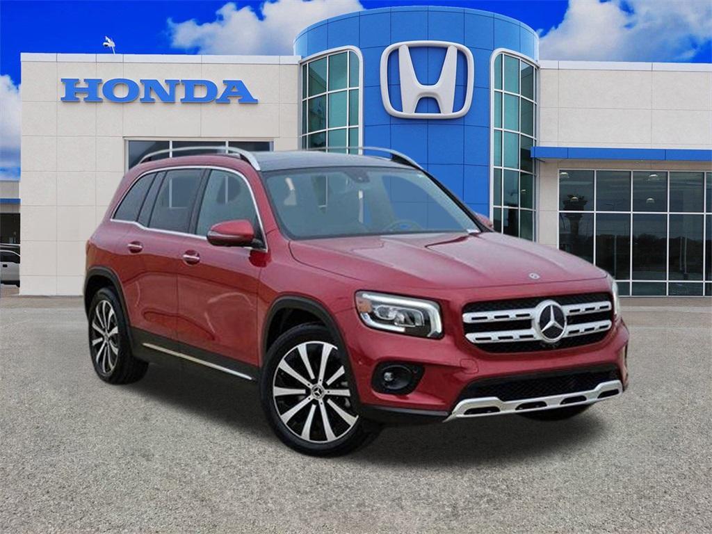 used 2020 Mercedes-Benz GLB 250 car, priced at $23,550