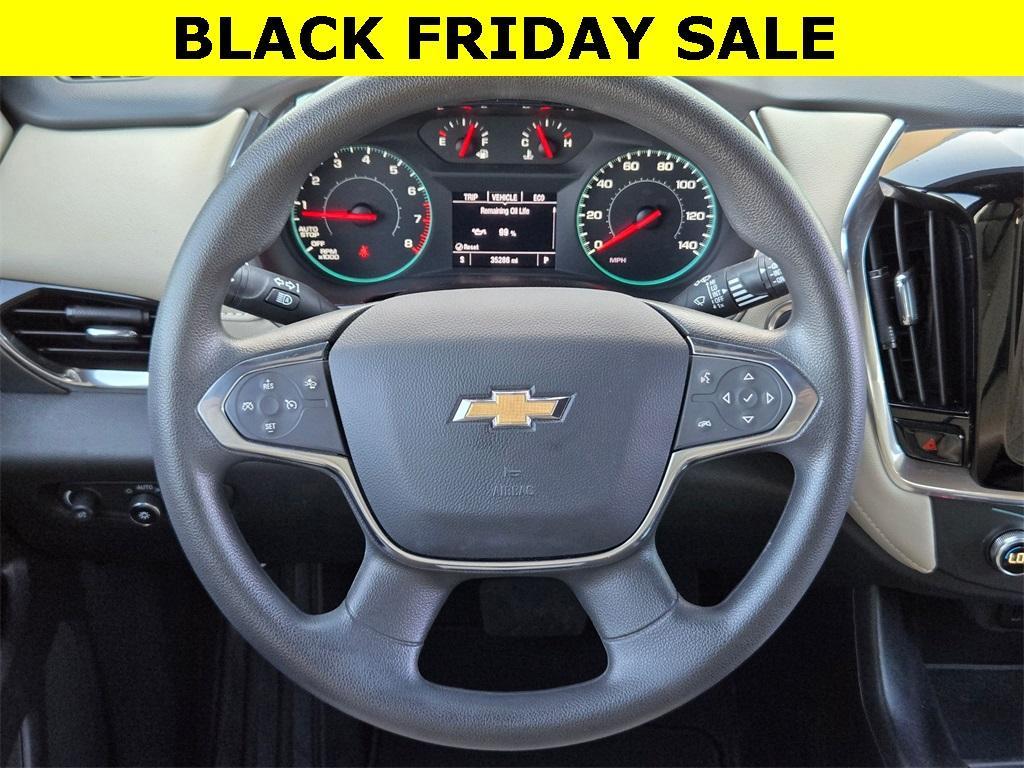 used 2023 Chevrolet Traverse car, priced at $25,470