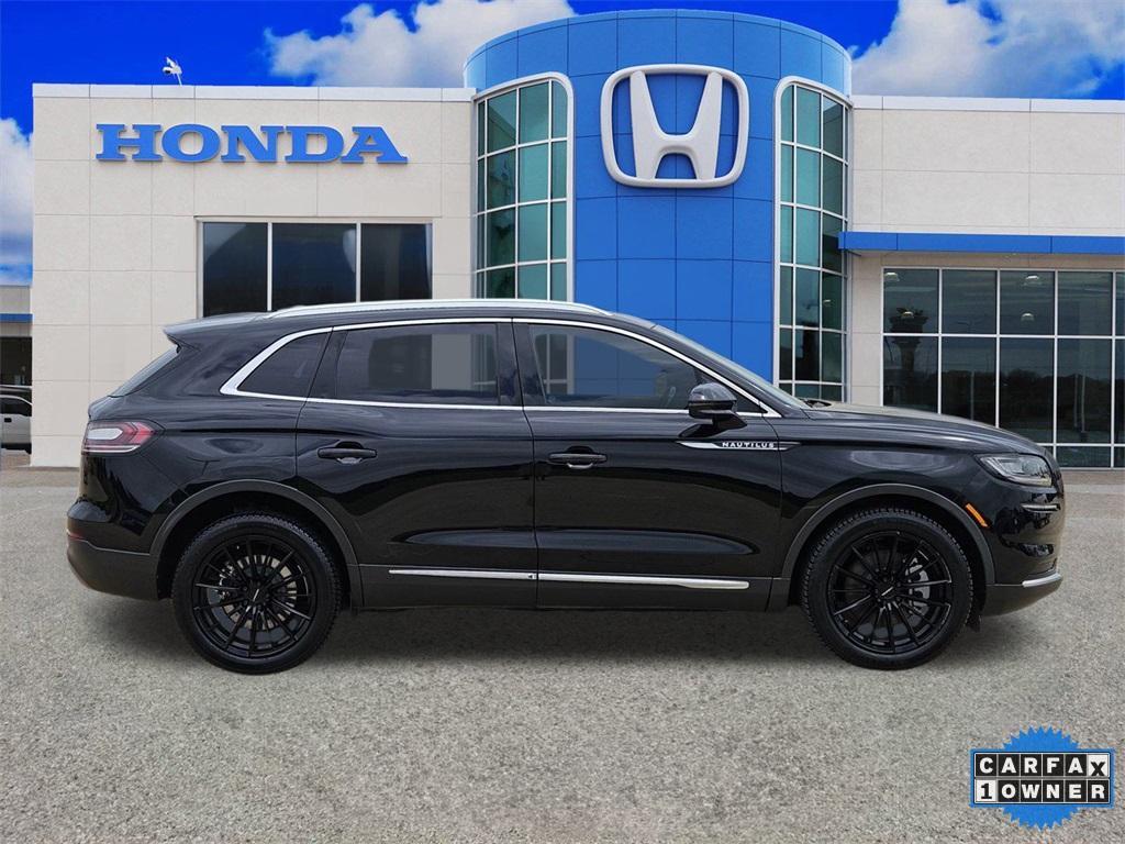 used 2022 Lincoln Nautilus car, priced at $35,900