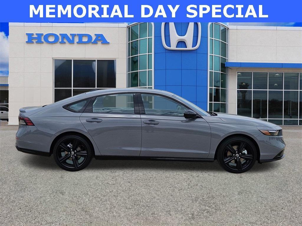 new 2025 Honda Accord Hybrid car, priced at $35,218