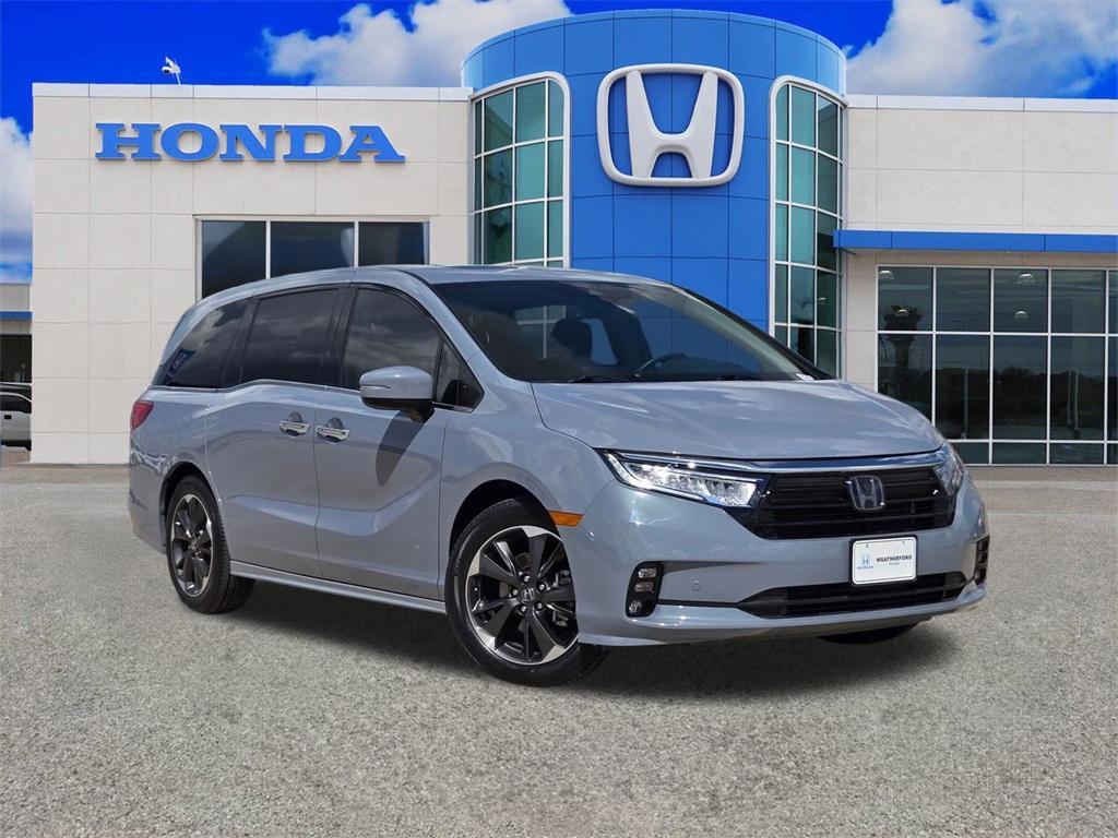 used 2024 Honda Odyssey car, priced at $44,167