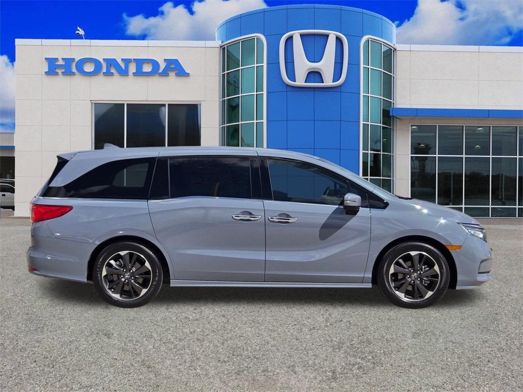 used 2024 Honda Odyssey car, priced at $44,167