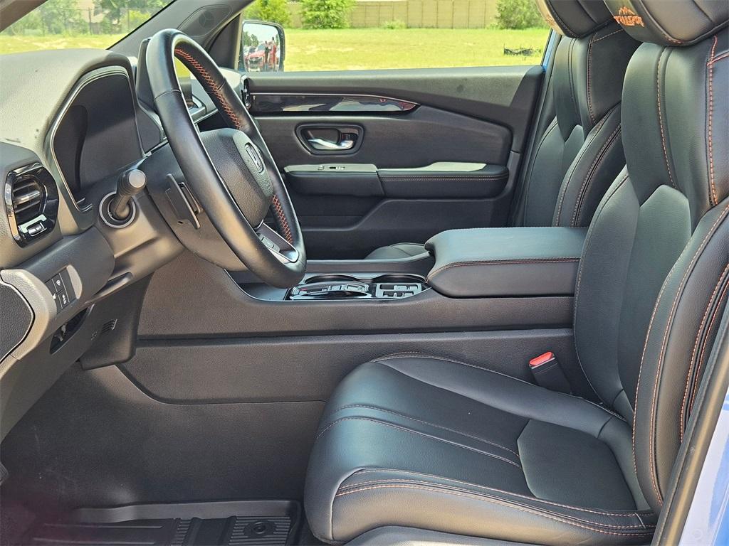 used 2024 Honda Pilot car, priced at $43,777