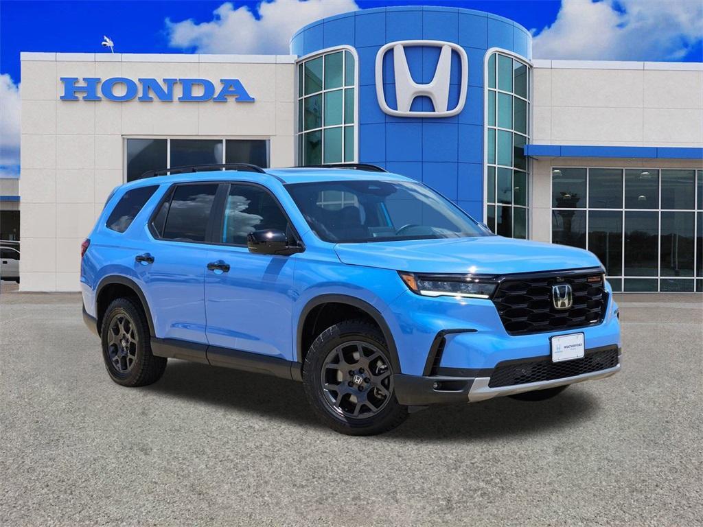 used 2024 Honda Pilot car, priced at $43,777