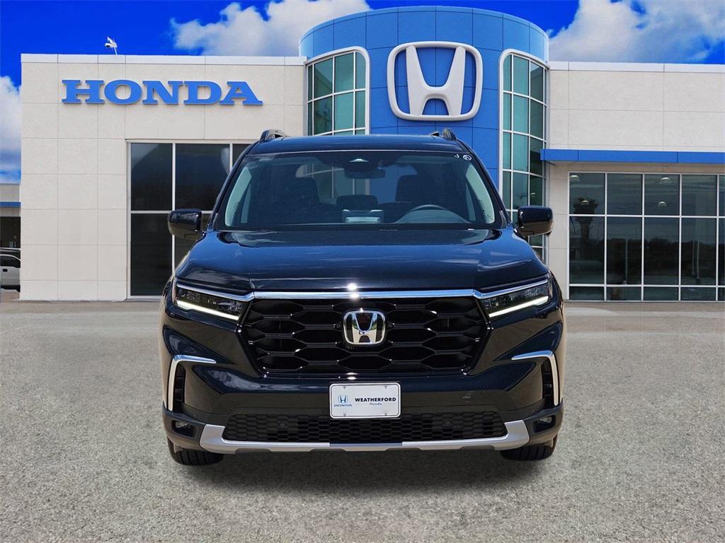 new 2025 Honda Pilot car, priced at $48,003