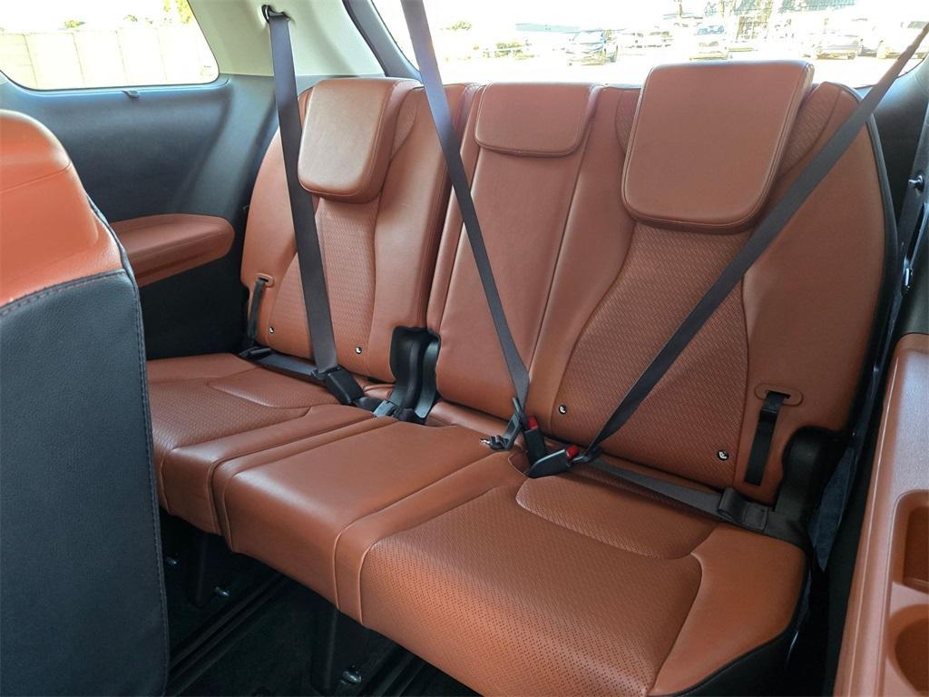 used 2024 Kia Carnival car, priced at $40,457