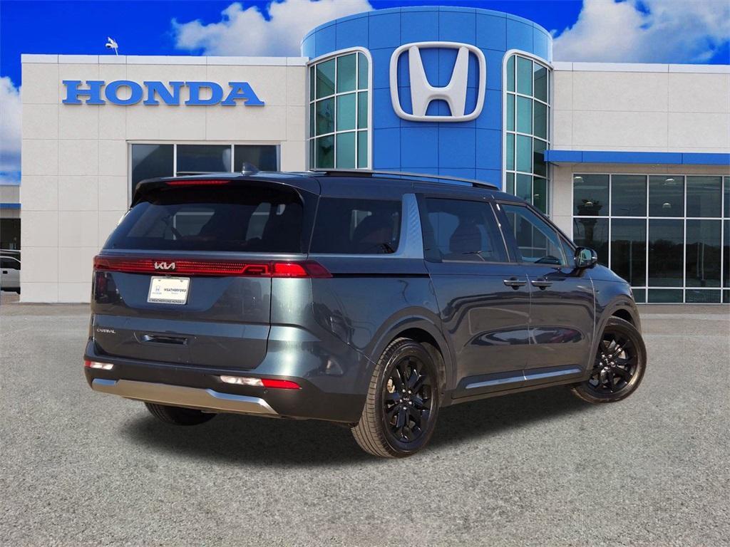 used 2024 Kia Carnival car, priced at $40,457