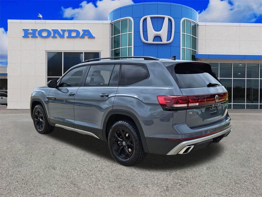 used 2024 Volkswagen Atlas car, priced at $38,390