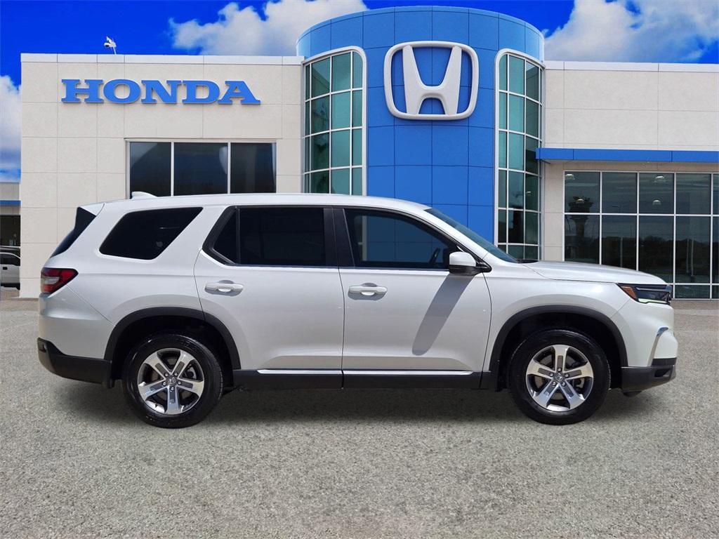 used 2024 Honda Pilot car, priced at $32,691