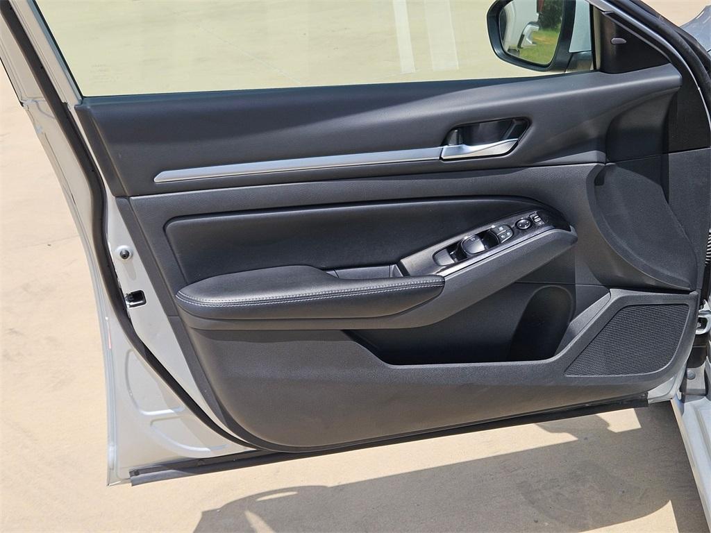 used 2023 Nissan Altima car, priced at $18,990