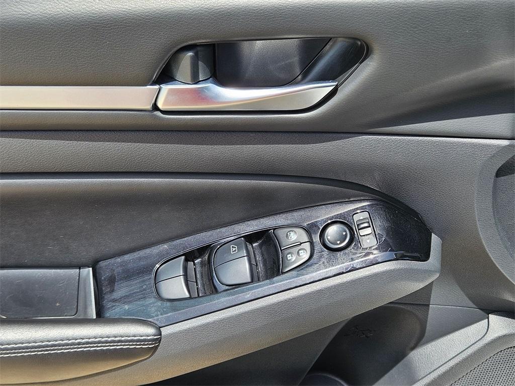 used 2023 Nissan Altima car, priced at $18,990