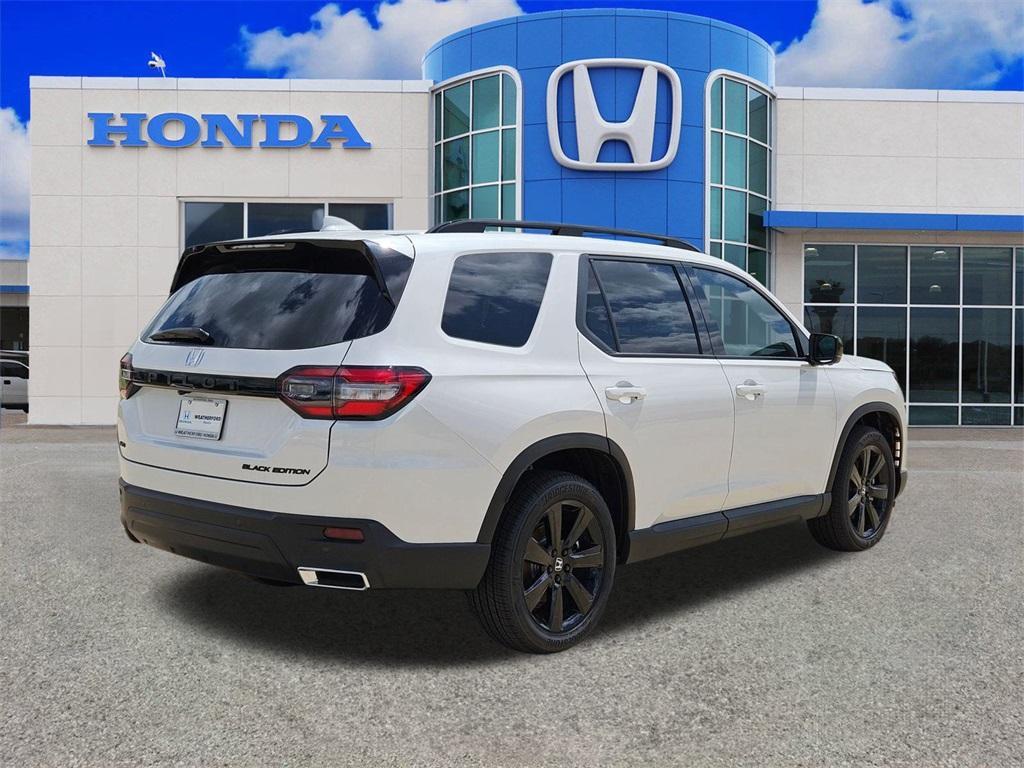 new 2025 Honda Pilot car, priced at $56,485
