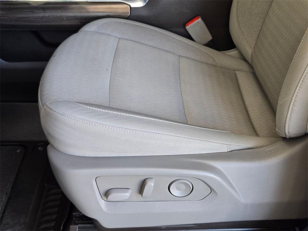 used 2024 Chevrolet Silverado 1500 car, priced at $40,439