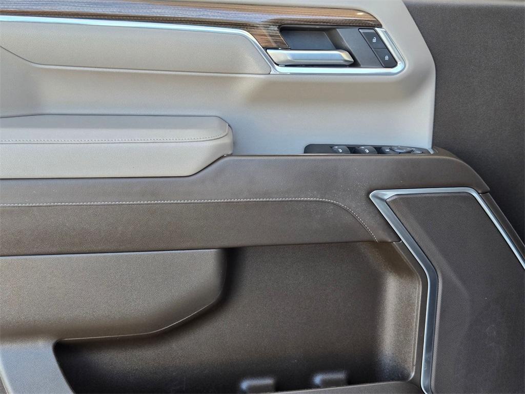 used 2024 Chevrolet Silverado 1500 car, priced at $40,439