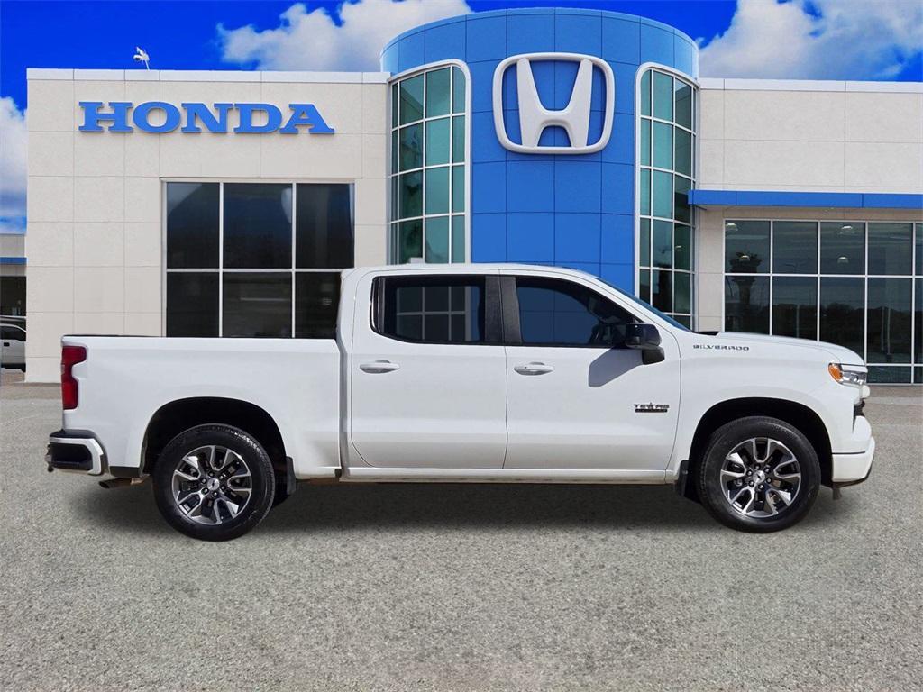used 2024 Chevrolet Silverado 1500 car, priced at $40,439