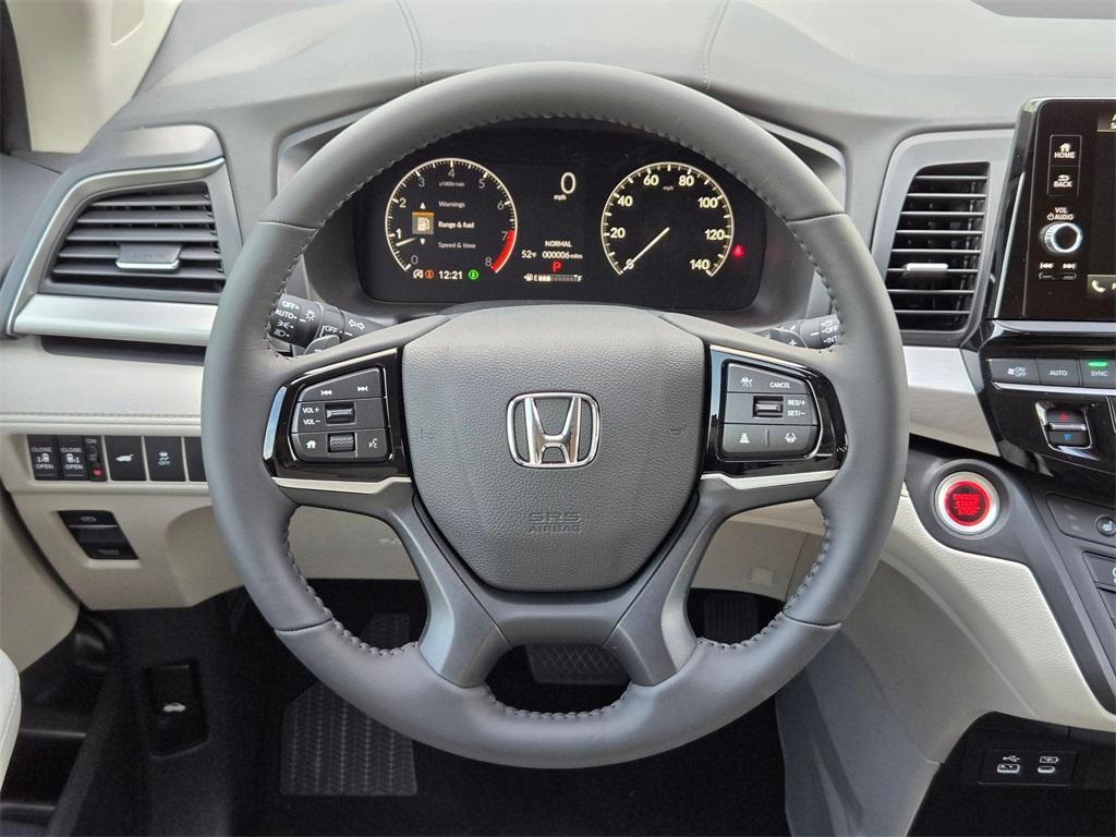 new 2026 Honda Odyssey car, priced at $43,414