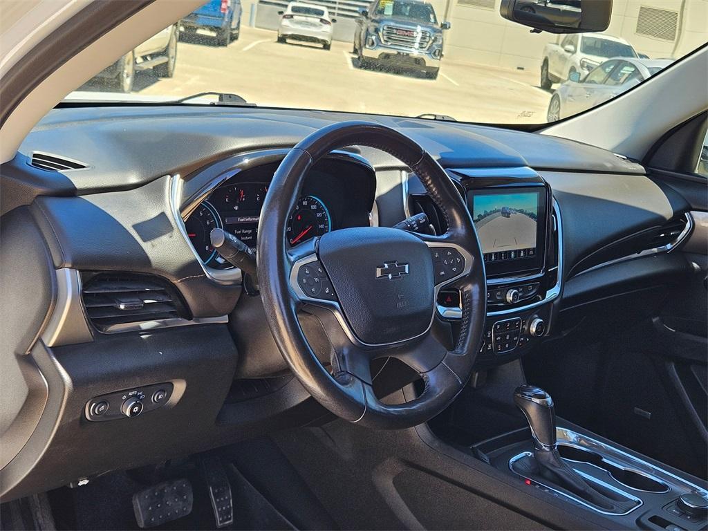 used 2020 Chevrolet Traverse car, priced at $22,899