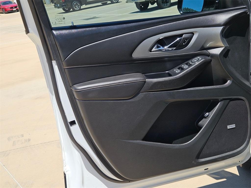 used 2020 Chevrolet Traverse car, priced at $22,899