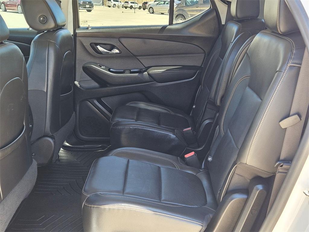 used 2020 Chevrolet Traverse car, priced at $22,899