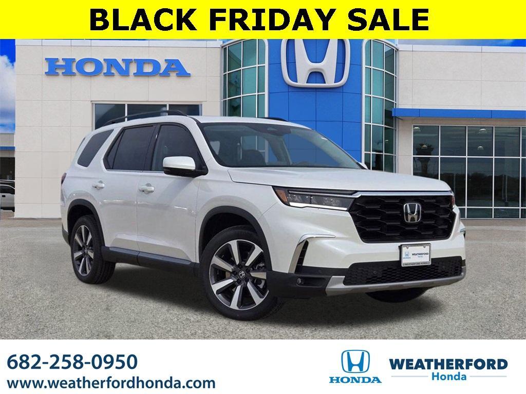 new 2025 Honda Pilot car, priced at $46,304