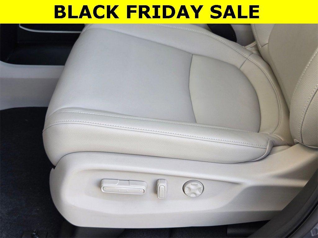 new 2026 Honda Odyssey car, priced at $43,237